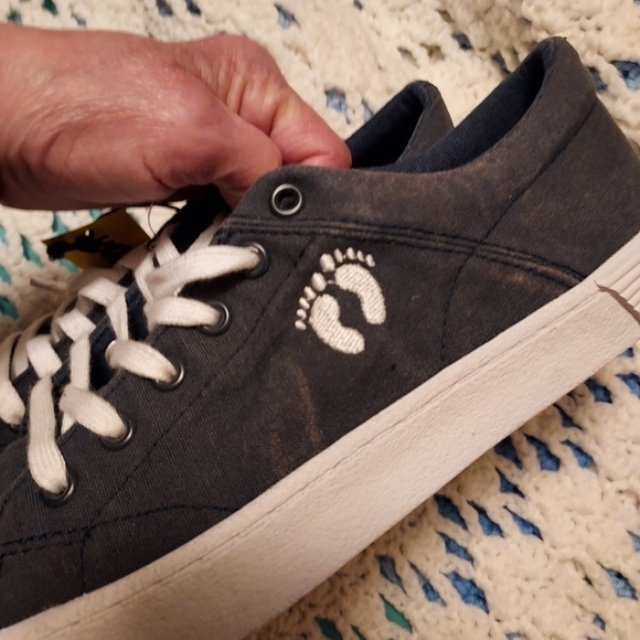 Hang Ten men 81/2 NWT HERMOSA navy shoes - Picture 2 of 10